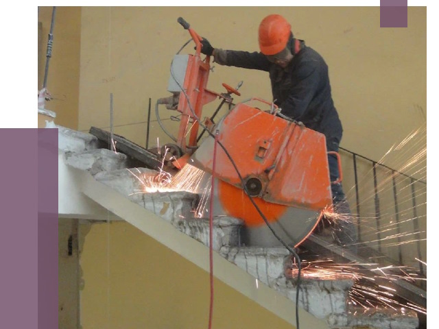 Демонтаж бетонных лестниц в Шумерле от 4888 руб. за м2 | ПРОЛЁТ-Шмр