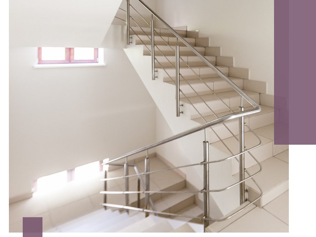 Установка и замена перил в подъезде в Шумерле