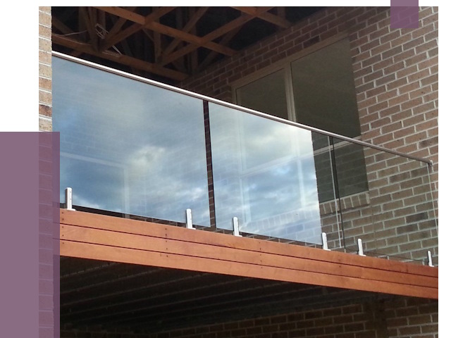 Стеклянные парапеты на крыше и террасе в Шумерле от 12221 руб. | ПРОЛЁТ-Шмр